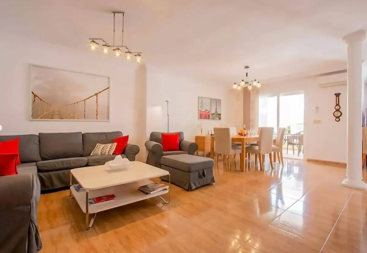 Apt Torre Del Mar Nerja Apartment