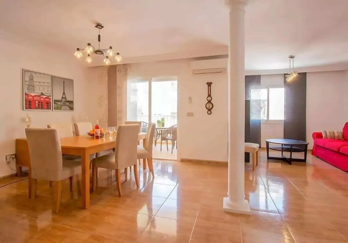 Apt Torre Del Mar Nerja Spain